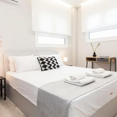 Appartamento Brand New Flat Near Lycabettus Hill By Luckeys Atene Esterno foto